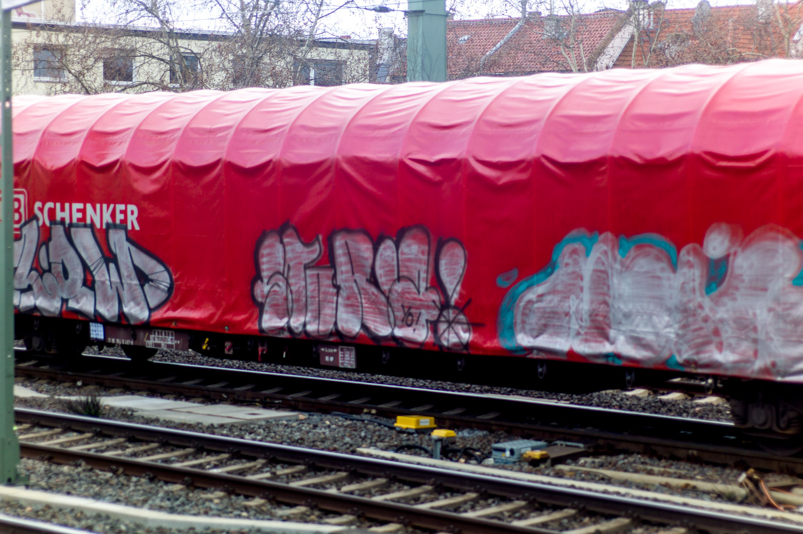 Frankfurt_Graffiti_Gallus Warte_2014-03 (41 von 45)